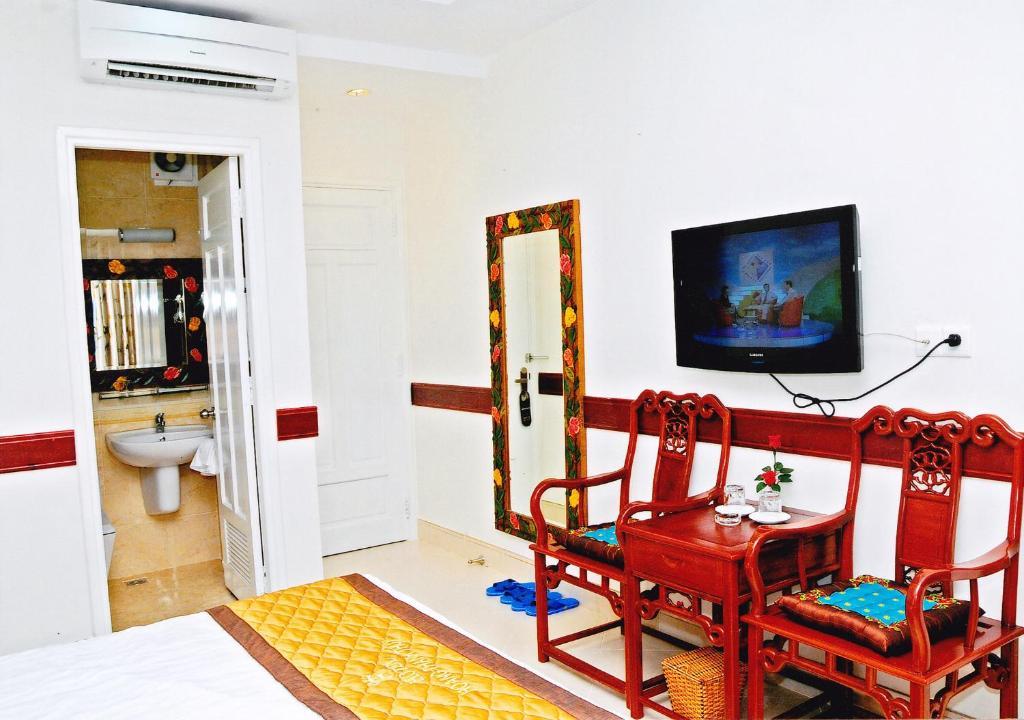 Hoang Thanh Thuy Airport Hotel 1 - Gan Am Thuc Dem Cho Hoang Hoa Tham Bandar Ho Chi Minh Bilik gambar