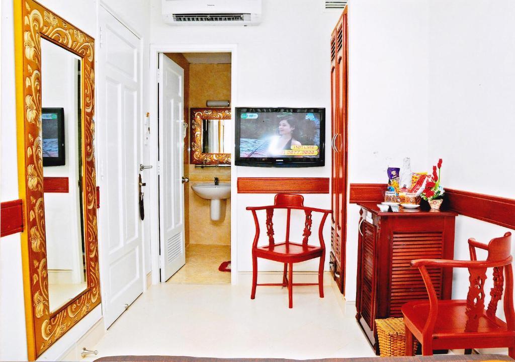 Hoang Thanh Thuy Airport Hotel 1 - Gan Am Thuc Dem Cho Hoang Hoa Tham Bandar Ho Chi Minh Luaran gambar