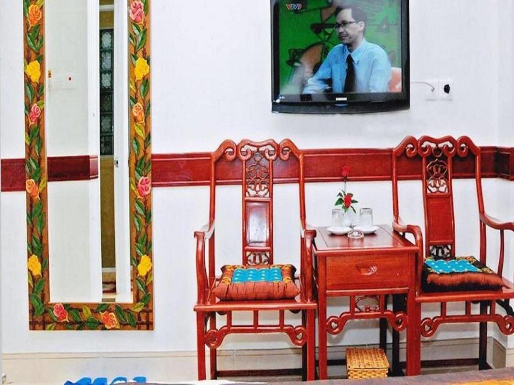 Hoang Thanh Thuy Airport Hotel 1 - Gan Am Thuc Dem Cho Hoang Hoa Tham Bandar Ho Chi Minh Luaran gambar
