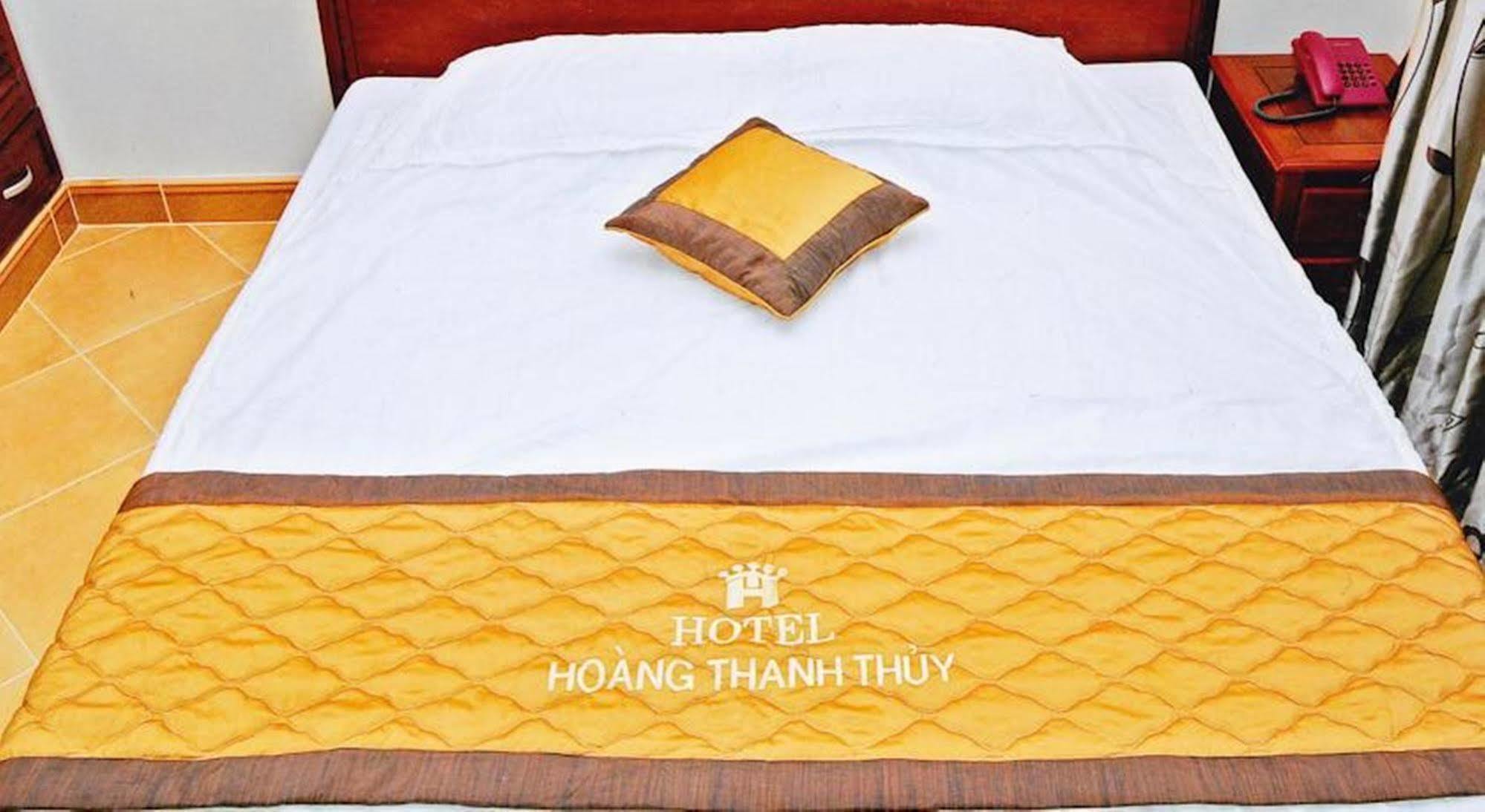 Hoang Thanh Thuy Airport Hotel 1 - Gan Am Thuc Dem Cho Hoang Hoa Tham Bandar Ho Chi Minh Luaran gambar
