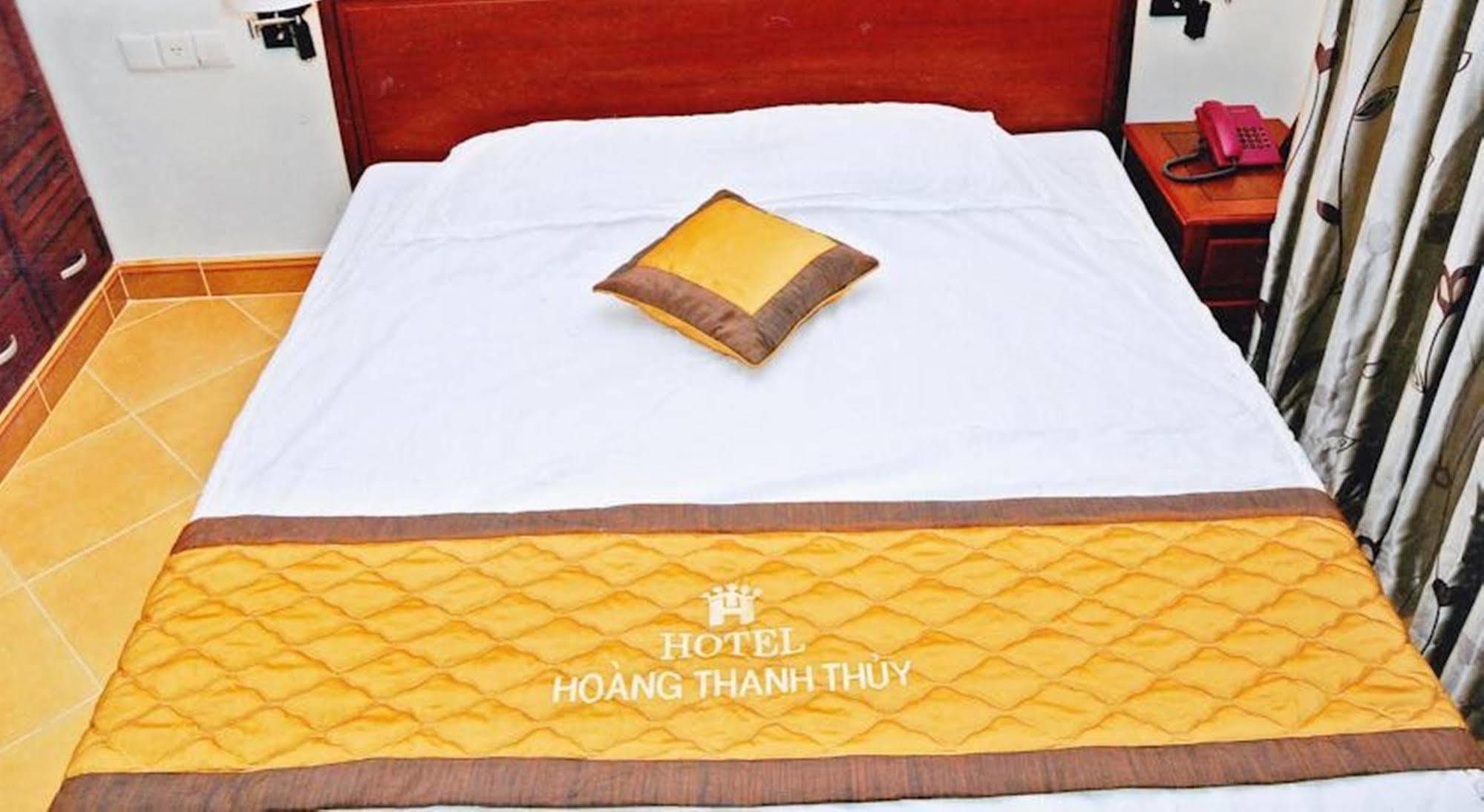 Hoang Thanh Thuy Airport Hotel 1 - Gan Am Thuc Dem Cho Hoang Hoa Tham Bandar Ho Chi Minh Luaran gambar