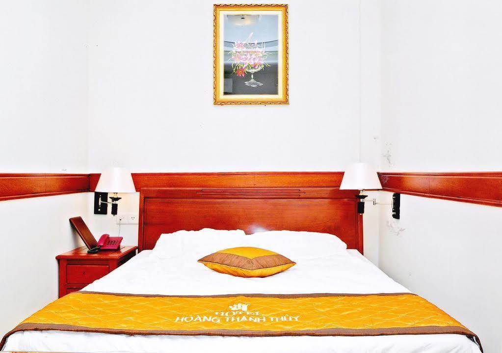 Hoang Thanh Thuy Airport Hotel 1 - Gan Am Thuc Dem Cho Hoang Hoa Tham Bandar Ho Chi Minh Luaran gambar